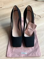 Miu Miu High Heel Pump Schwarz Elegant Classic Hessen - Offenbach Vorschau