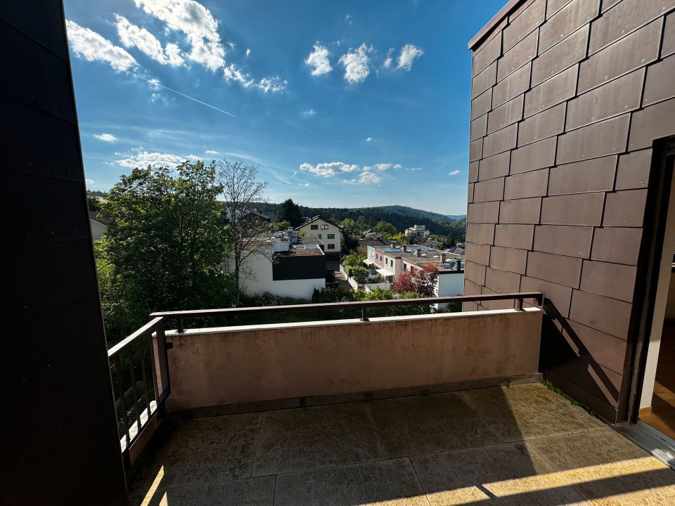 ihre neue Wohnung mit sonnigem Ausblick in Pforzheim