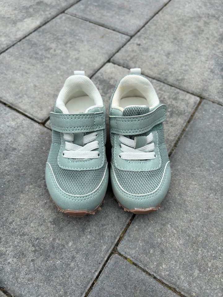 Kinder Sneaker grün türkis in Größe 18/19 in Köln