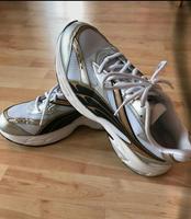 Puma Sportschuhe gold, weiß, gr. 45 Bad Zwischenahn - Bloh Vorschau