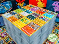 ⭐️1000 Karten Original✅️ Glurak, Pikachu + ULTRA & 125 seltene Holos, Rares Evoli & Mewtu⬅️ XXL Sparpaket | Pokémon-Karten  Bundle | Legendäre Pokemon-Karten Sammlung | Sammel-Karten Geschenk↩️ Rheinland-Pfalz - Idar-Oberstein Vorschau