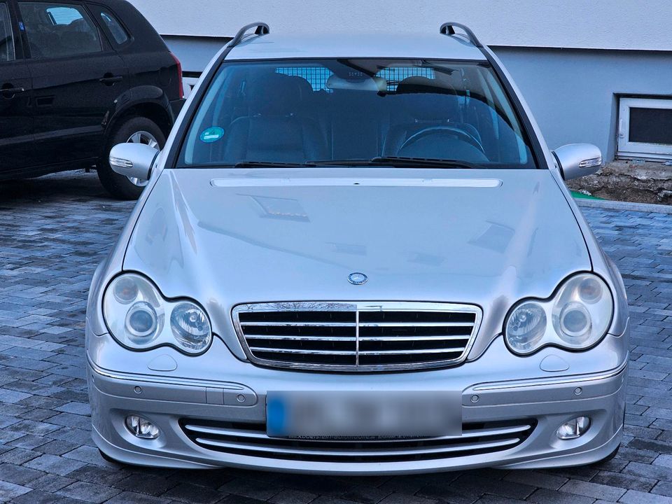 Mercedes Benz C240 T Avantgarde Automatik•Command•Leder•Xenon in Schorndorf