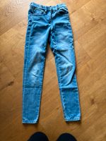 S. OLIVER Jeans Skinny Sun Highwaist, Gr. 146 -neu- Saarbrücken-Mitte - Alt-Saarbrücken Vorschau