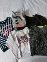 5x H&M Mädchen Sweatshirt Pullover Pailettenprints Größe 146/152 Baden-Württemberg - Berghülen Vorschau