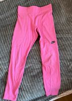 Nike Sport Leggings Essen - Steele Vorschau