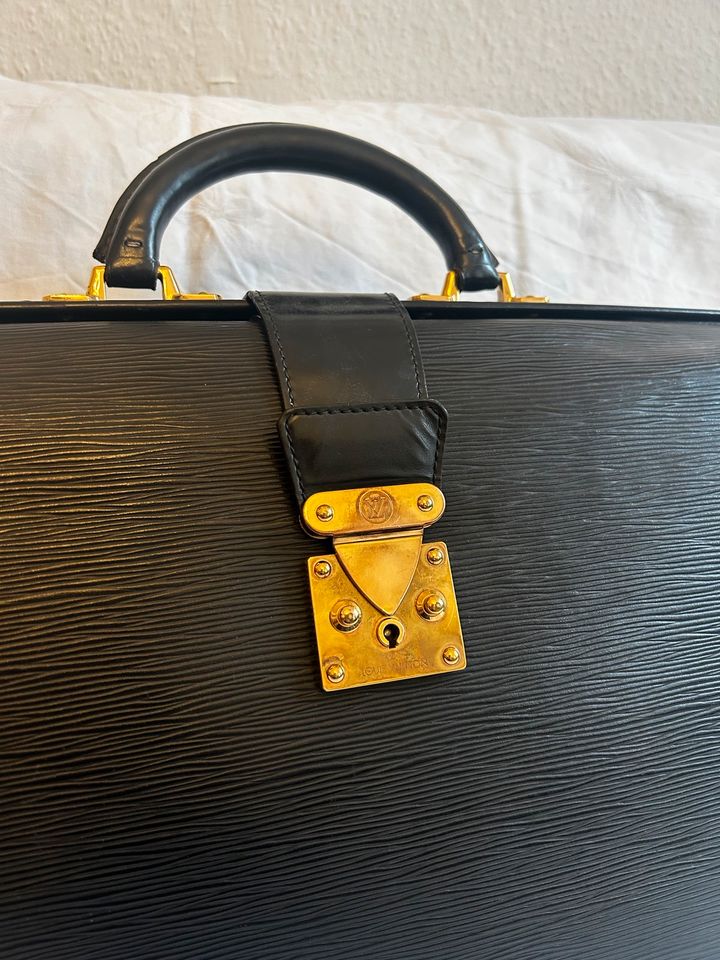 Louis Vuitton Serviette Leder Aktentasche schwarz Vintage in Karlsruhe