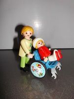4407  Playmobil Kinder-Rollstuhl  Mama Kind Niedersachsen - Bad Bentheim Vorschau