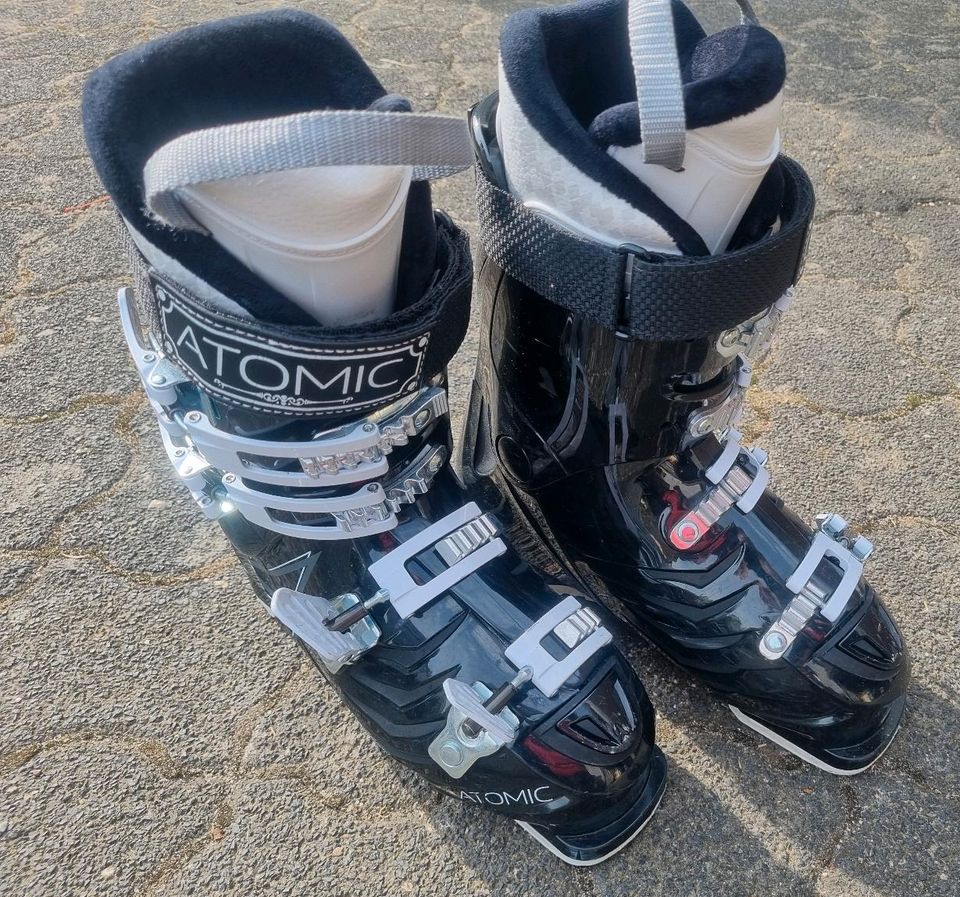 Skischuhe Atomic Hawx 70w in Neuwied