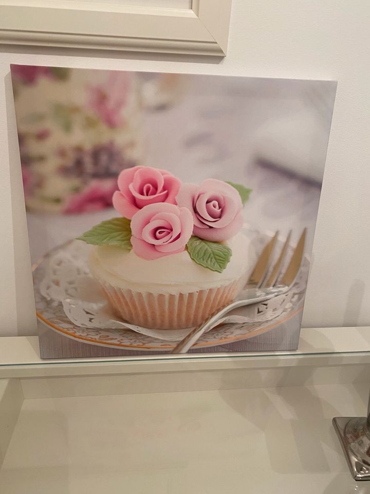 Bild Muffin Cupcake rosa Leinwand 37 x 37 cm in Lübeck