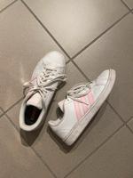Adidas Grand Court Base Sneaker in Weiß/ rosa Thüringen - Rudolstadt Vorschau