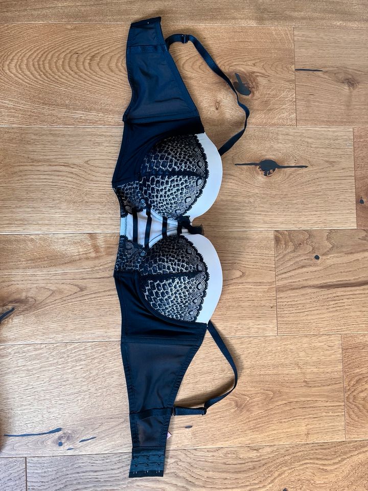 Dessous Dreamlift BH v. Hunkemöller 85 C NEU!! in Salzgitter