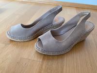 Sandalen COX Keilsandalen mit Gummi Größe 38- Neu Hessen - Taunusstein Vorschau