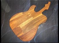 ‼️Neu Schneidebrett Gitarrenform Akazie Holz Massiv‼️ Nordrhein-Westfalen - Höxter Vorschau