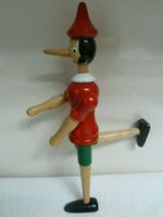 Pinocchio Holzfigur Gelenkpuppe ca. 25 cm Sammler/ Spielzeug Baden-Württemberg - Täferrot Vorschau