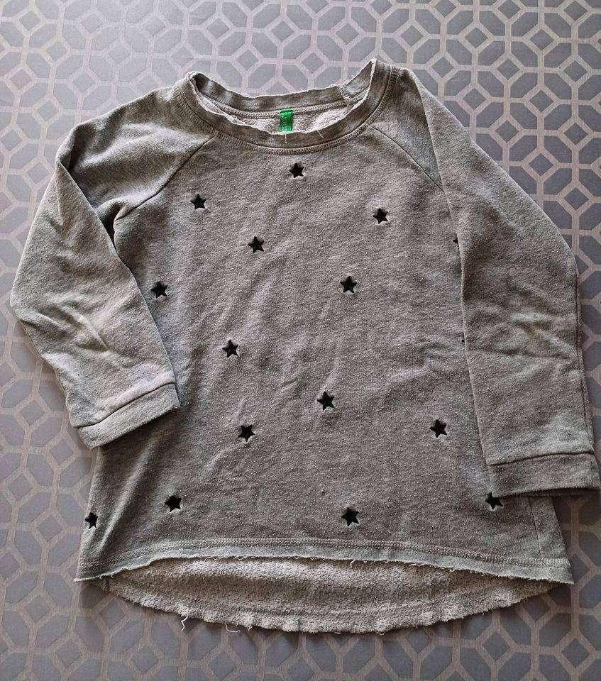 Shirt, Pulli, Zara, Benetton in Wahlsburg