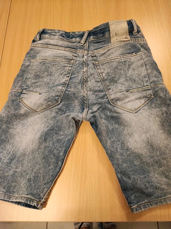 Vingino Jeansshort in Reutlingen