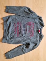 Sweatshirt Größe 116/122 Hessen - Niederdorfelden Vorschau