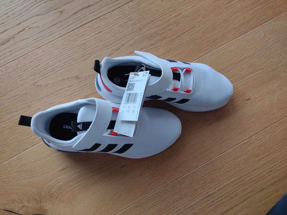 Adidas Schuh Racer TR23 EL K NEU in Nordheim