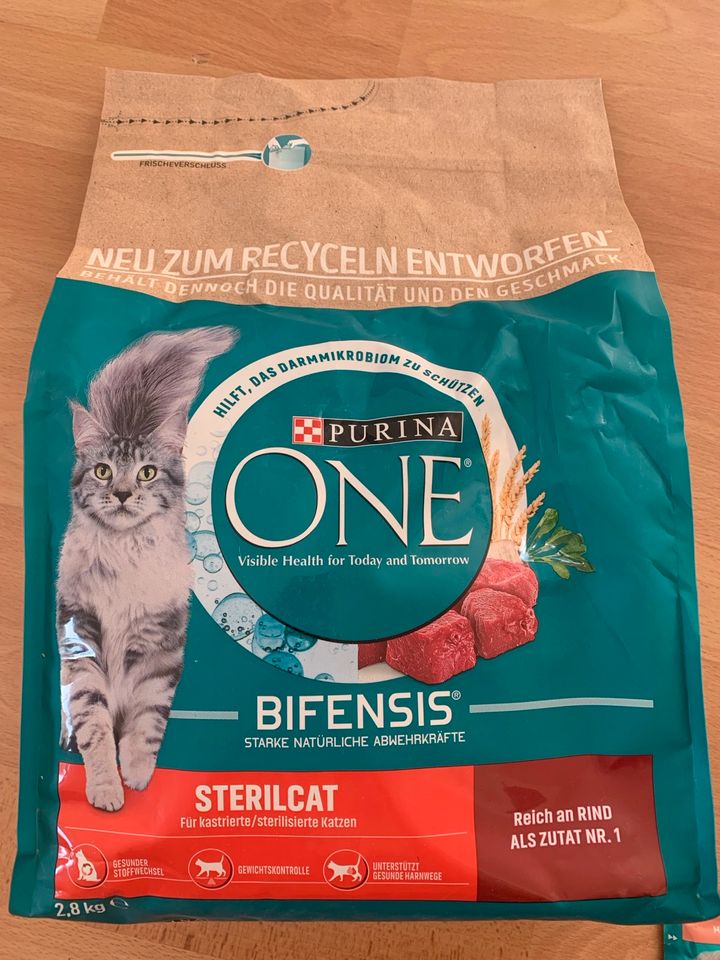 Purina One Bifensis Steril Cat Rind Katzenfutter in Erding