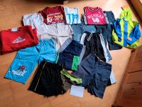 Jungenkleidung, Jungen Paket,Hosen,T-Shirts,Gr.128, Set 4 Hannover - Kirchrode-Bemerode-Wülferode Vorschau