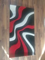 Teppich 150x80 cm schwarz rot weiß neuwertig Brandenburg - Grünheide (Mark) Vorschau