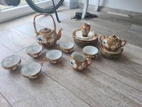 Altes 6-teiliges Japanisches Teeservice handbemalt vintage Gold Leipzig - Meusdorf Vorschau