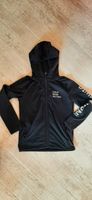 schöne schwarze Sportjacke Trainingsjacke Pulli Jacke Gr. 134/140 Niedersachsen - Helmstedt Vorschau