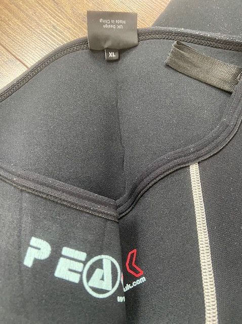 Neopren Damen Hose Marke PEAK UK (lang) in Gr. XL in Dieburg
