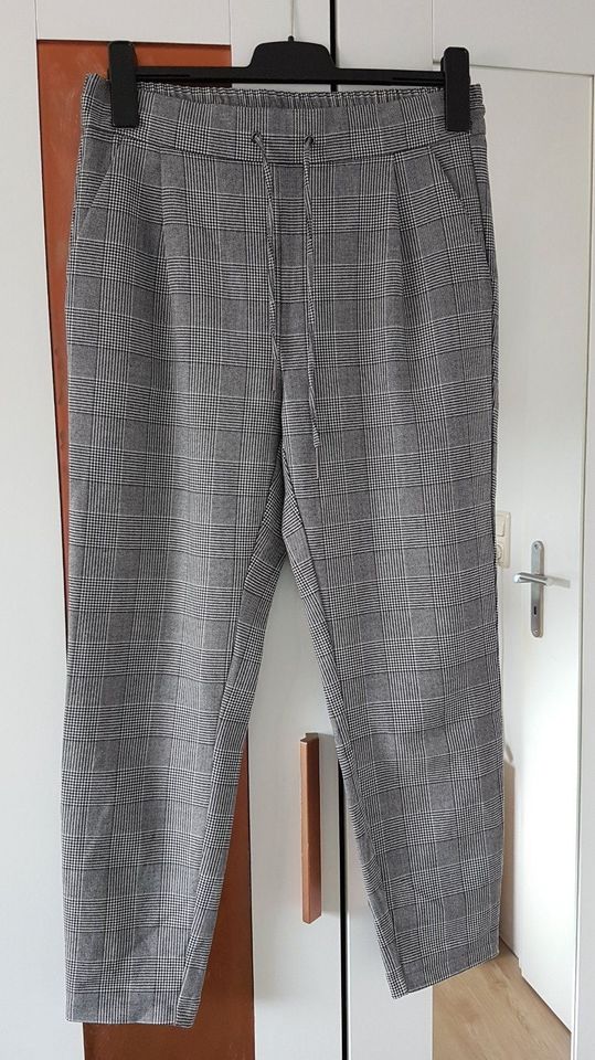 Hosen * Schlupfhosen * Jogger * Cecil * Only * 40/42 * Herbst in Neumünster