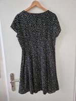 Sommerkleid Größe 44/XXL, Kofferkleid,V-Ausschnitt, schwarz weiß Kiel - Holtenau Vorschau