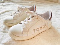 Tommy Hilfiger sneaker Gr 32 Bayern - Regensburg Vorschau