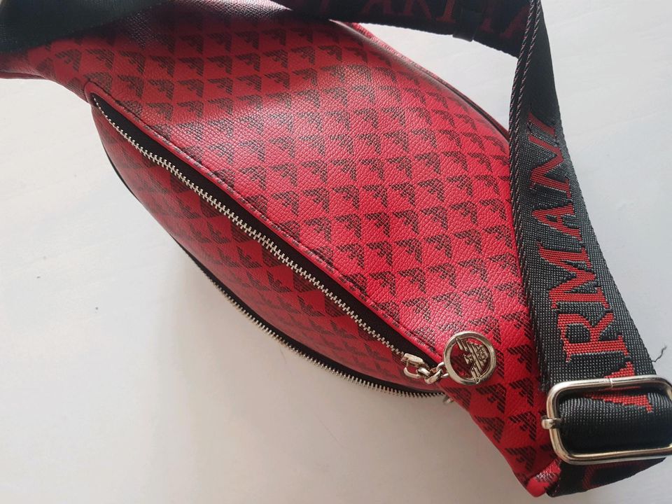 Emporio Armani Bauchtasche in Bochum