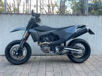 Husqvarna 701 Supermoto BJ 2023 Baden-Württemberg - Fellbach Vorschau