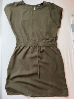 Khaki Kleid Blusenkleid grün Gr. 40  wNeu Niedersachsen - Schwanewede Vorschau