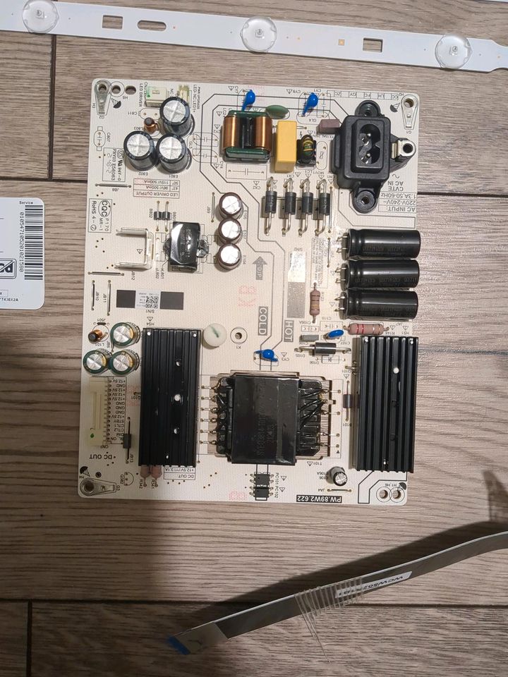 Grundig 43 GUB 7240 Smart TV Ersatzteile Netzteil Mainboard usw. in  Baden-Württemberg - Mannheim | Fernseher gebraucht kaufen | eBay  Kleinanzeigen ist jetzt Kleinanzeigen