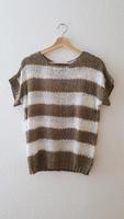 Pullover von Forever 21, Knopfleiste im Rückenteil, Gr. S Düsseldorf - Eller Vorschau