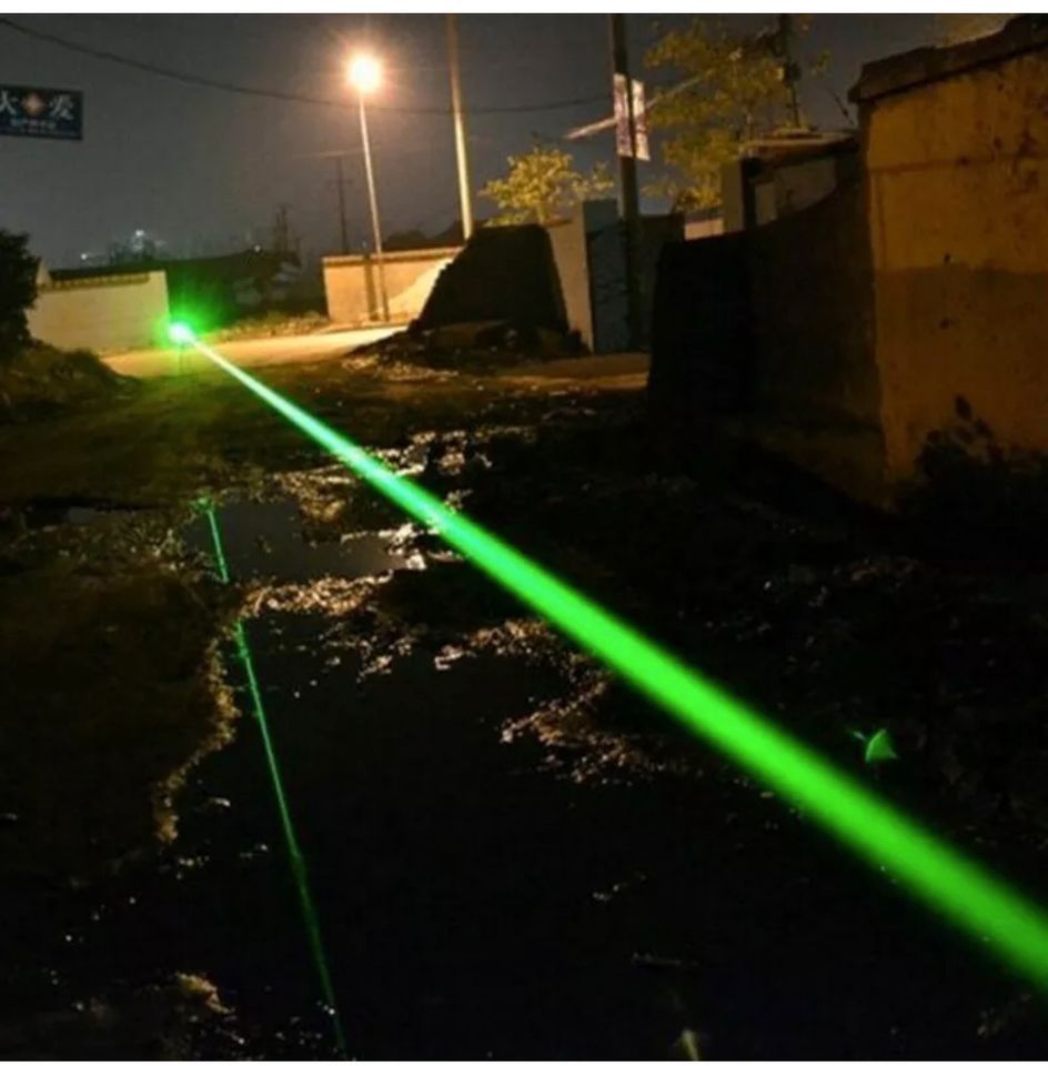 Laserpointer grün Extrem *durchgängiger Strahl* Laser NEU in Lippstadt