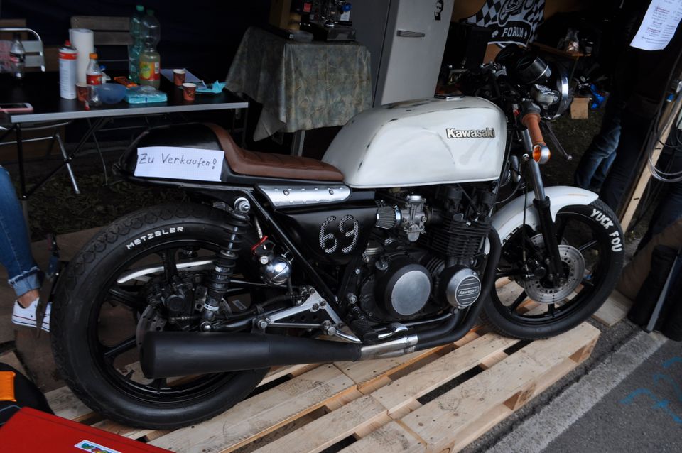 Kawasaki (J) KZ 750 E Cafe Racer Umbau in Obersulm