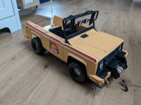 Barbie Kult Geländewagen/Jeep mit Pferdeanhänger + Zubehör Bayern - Ebersberg Vorschau