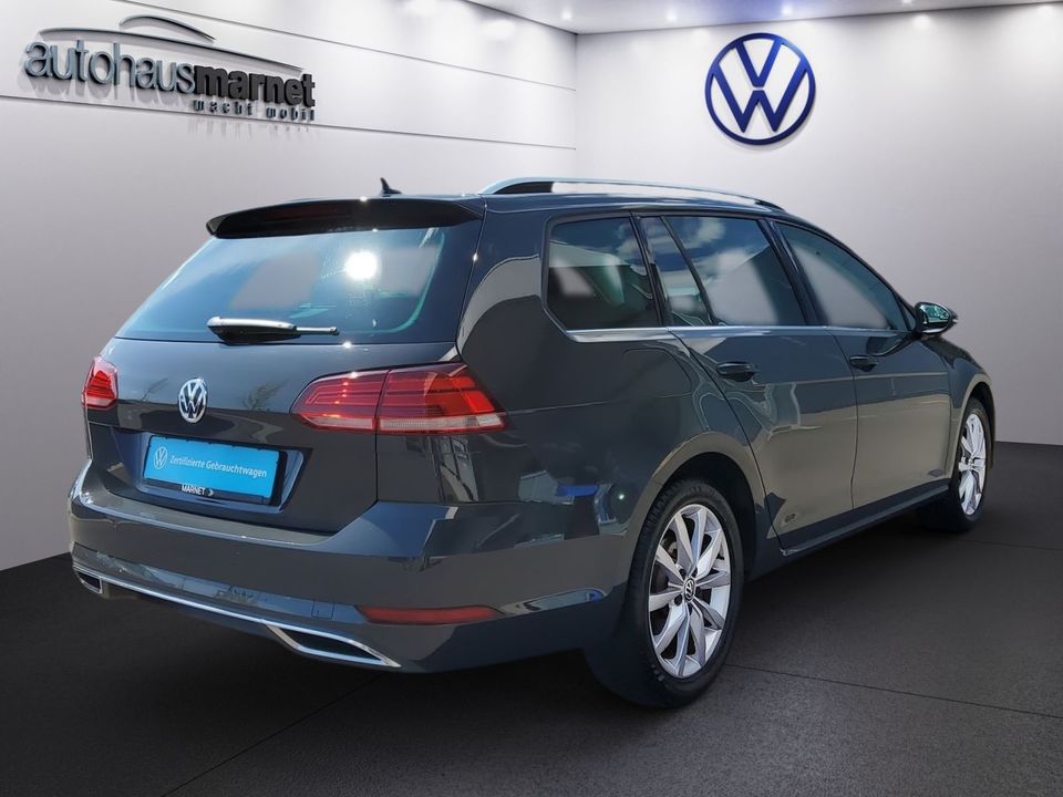 Volkswagen Golf VII Variant 1.5 TSI DSG BlueMotion Highline in Wiesbaden