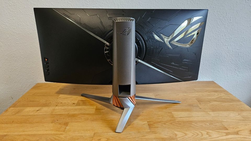 Asus ROG Swift PG349Q | 120Hz G-SYNC | 34" IPS Gaming Monitor in Holzwickede