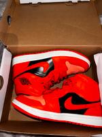 Air Jordan 1 MID in hellem Orange Gr 39 Bayern - Nördlingen Vorschau