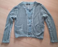 Strickjacke Pulli YEST tolle Details Gr. S grau grün Top Nordrhein-Westfalen - Lippstadt Vorschau