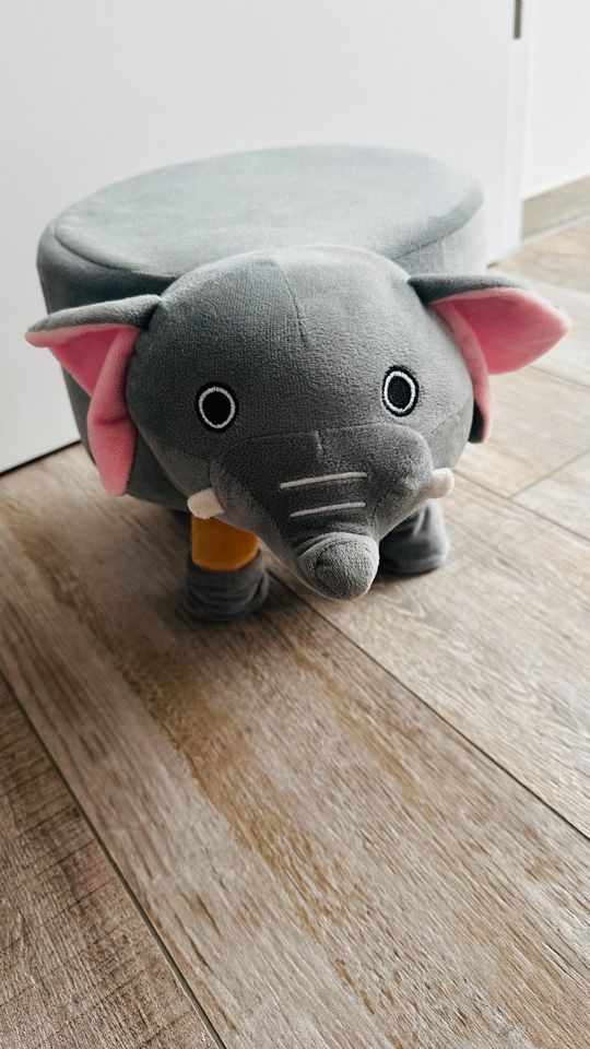 Kinderhocker Elefant in Wiesbaden