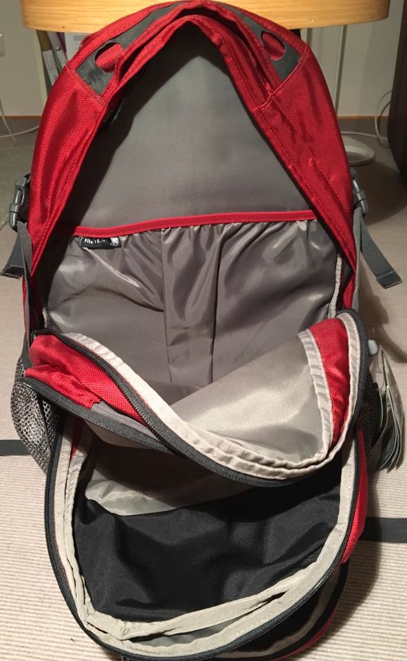 Jan Sport Rucksack 15“ NEU mit Etikett! in Verden