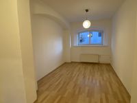 Ruhige, moderne 1- Zimmer Single Wohnung! Schwerin - Altstadt Vorschau