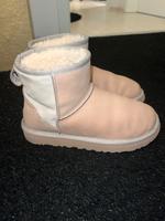 ♥️UGG♥️ Boots Gr.37 beige Nordrhein-Westfalen - Lemgo Vorschau
