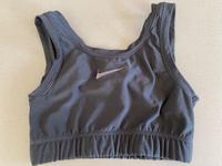 Sport BH _ TOP _Sportoberteil kurz NIKE Gr. 34 Gr. S Dunkel-grau Kr. München - Ismaning Vorschau