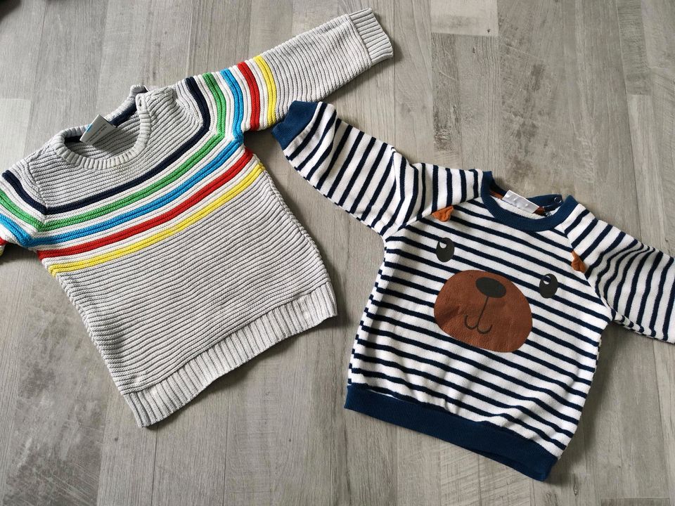 Jungen Set Kleines Kleiderpaket Hosen Pullover Größe 80 in Grimersum