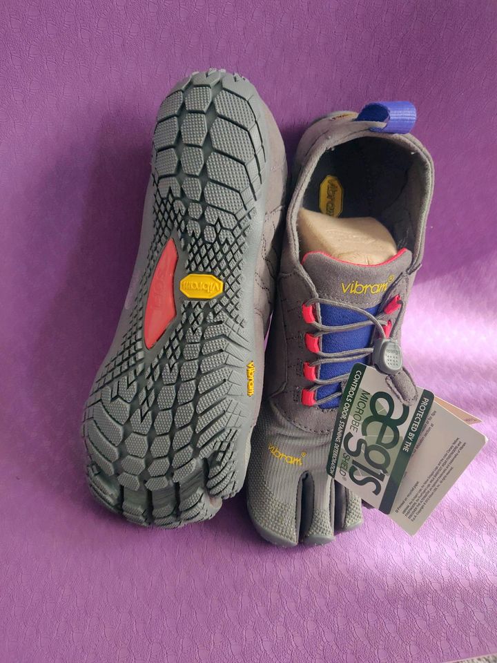 Vibram fivefingers Barfuß Schuhe Gr. 39 "Neu" in Schlierbach